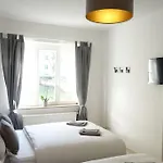 Apartmán Cosy With Kitchen&netflix In Neustadt *