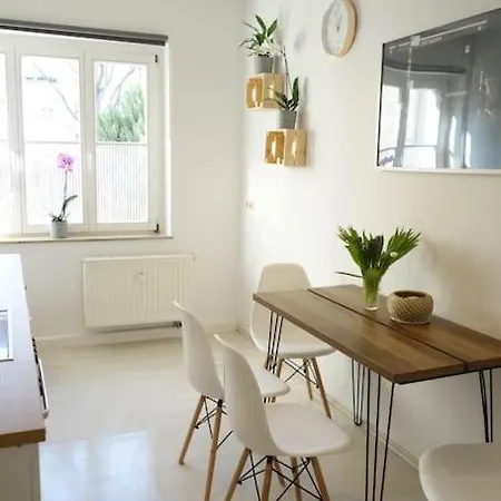 Cosy With Kitchen&netflix In Neustadt دريسدن