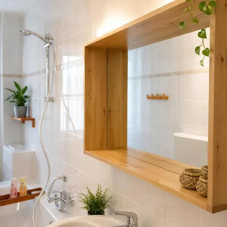 Cosy With Kitchen&netflix In Neustadt