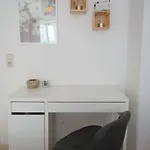 Cosy With Kitchen&netflix In Neustadt *