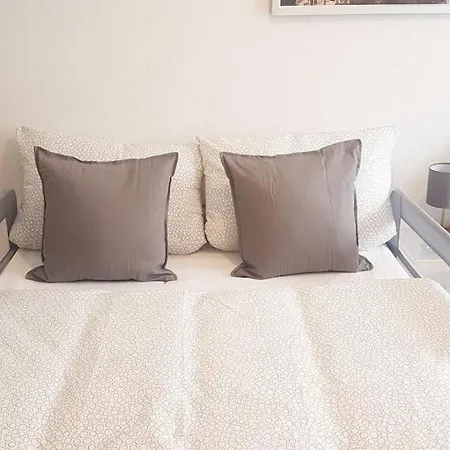 Cosy With Kitchen&netflix In Neustadt Apartment *