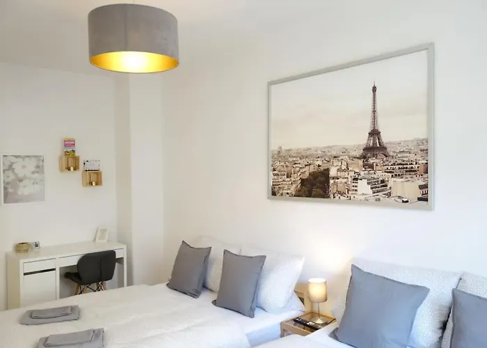 Cosy With Kitchen&netflix In Neustadt